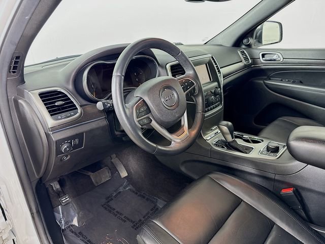 Used 2018 Jeep Grand Cherokee Limited AWD/4WD image 9