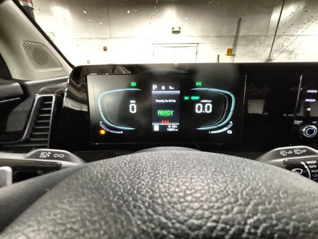 Certified 2023 Kia Sportage LX image 12