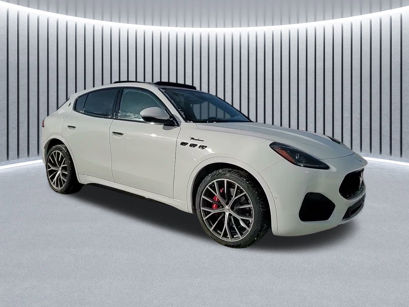 New 2026 Maserati Grecale Modena image 2