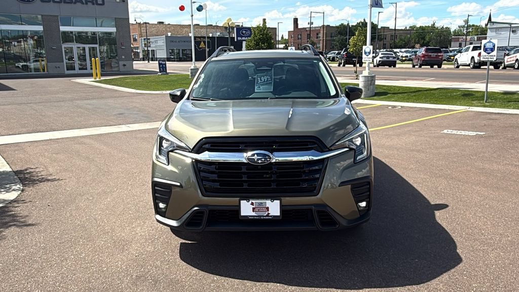Certified 2024 Subaru Ascent Limited w/ Technology Package AWD/4WD image 2