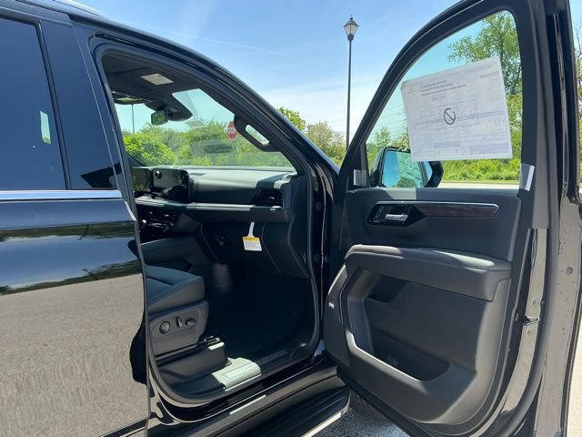 New 2026 Chevrolet Tahoe LT w/ Comfort Package AWD/4WD image 18