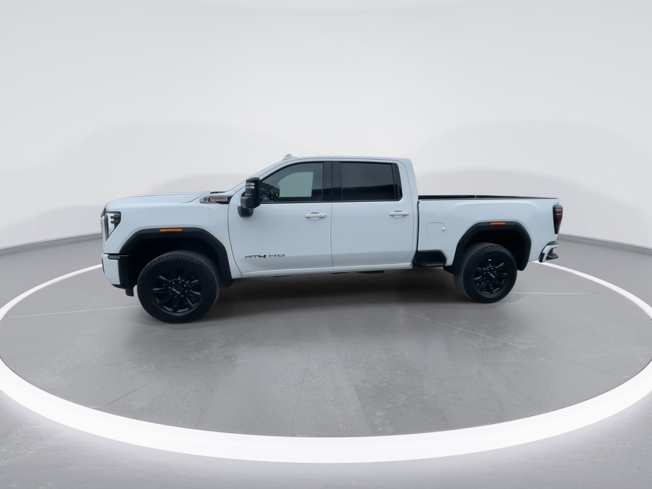 Used 2025 GMC Sierra 2500 AT4 AWD/4WD image 10