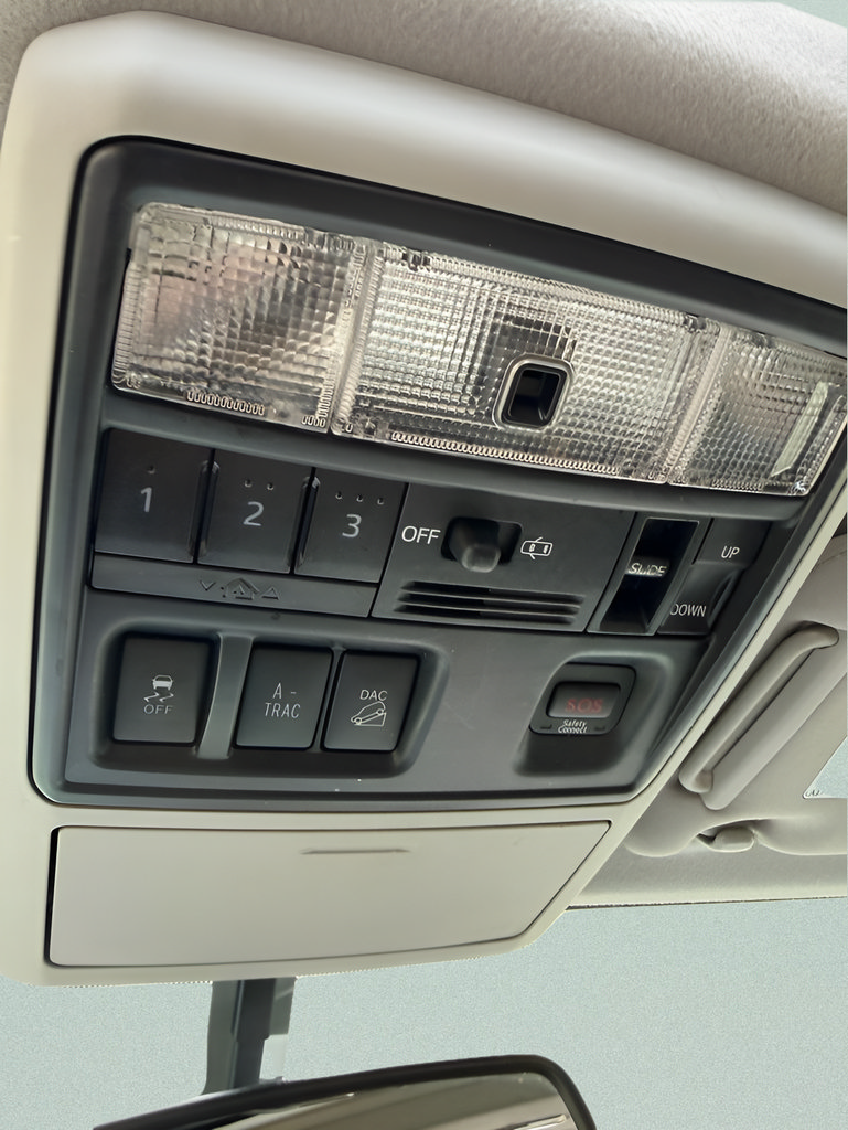 Used 2017 Toyota 4Runner Limited AWD/4WD image 20