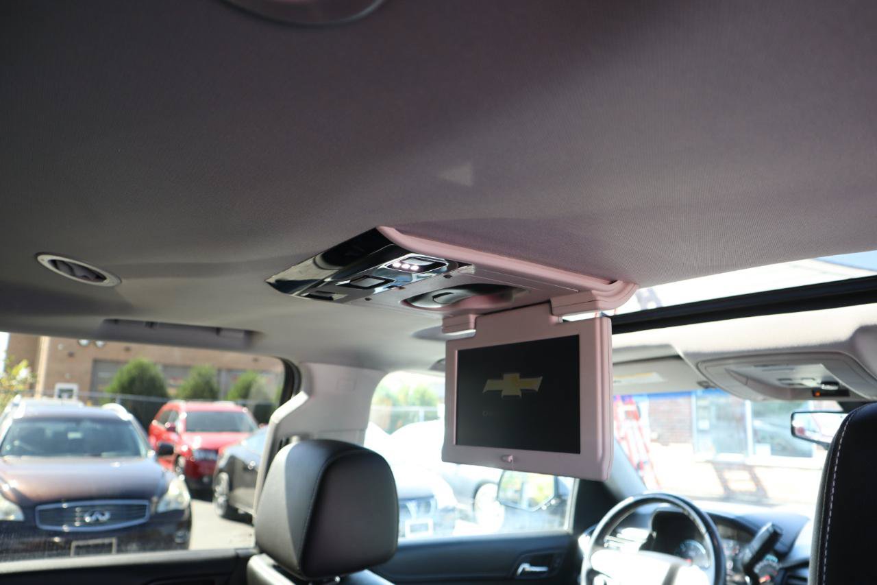 Used 2019 Chevrolet Tahoe Premier AWD/4WD image 12