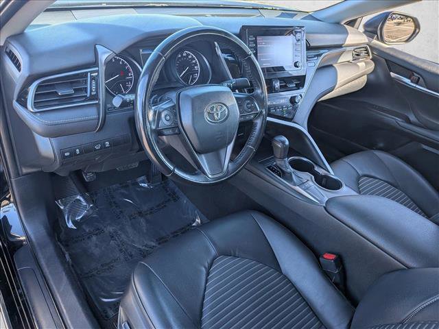 Used 2023 Toyota Camry SE image 9