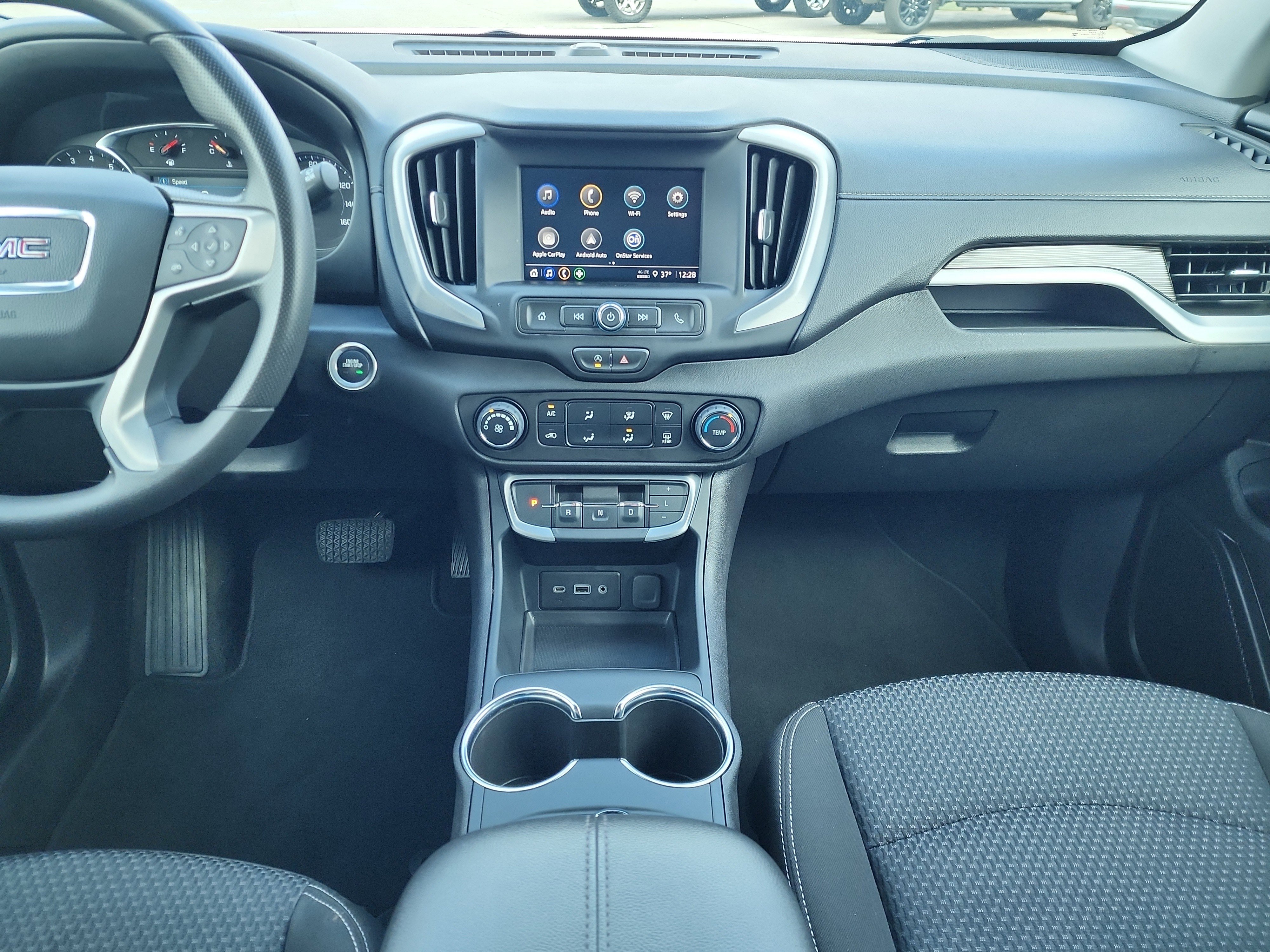 Used 2024 GMC Terrain SLE image 22