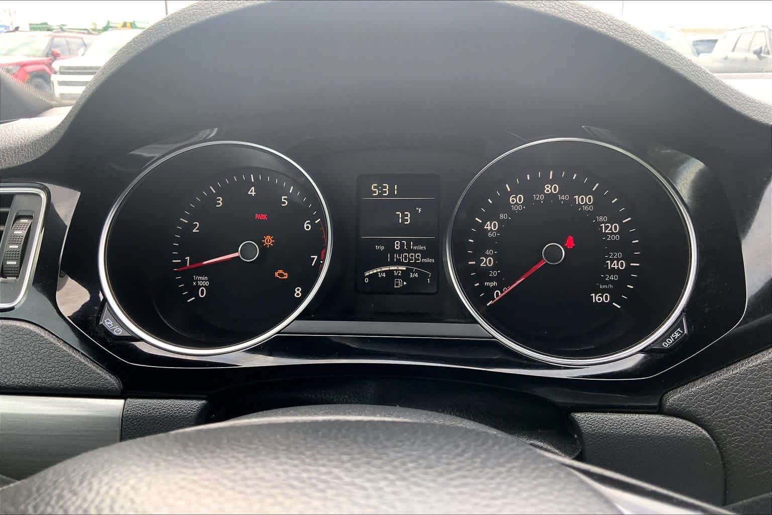 Used 2016 Volkswagen Jetta Sport FWD image 25