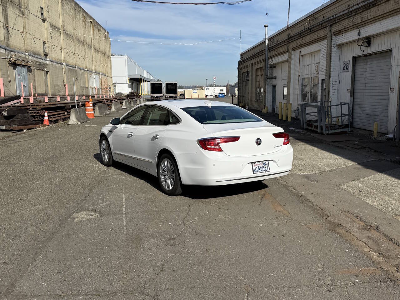 Used 2019 Buick LaCrosse Essence w/ Sun and Shade Package FWD image 8