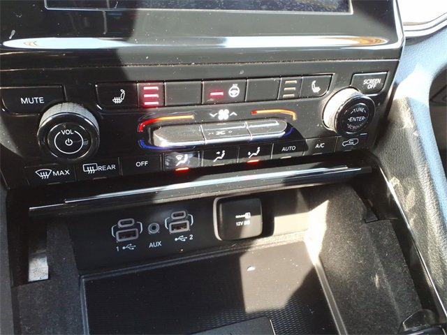 Used 2022 Jeep Grand Cherokee L Laredo image 21