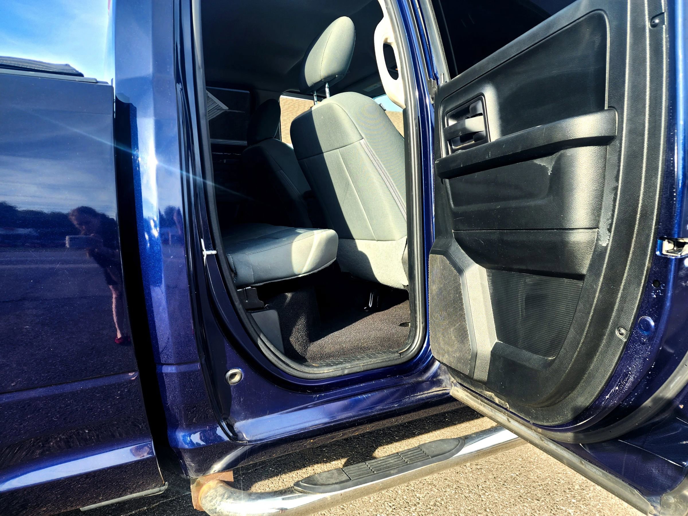 Used 2018 RAM 1500 Express w/ Express Value Package image 15