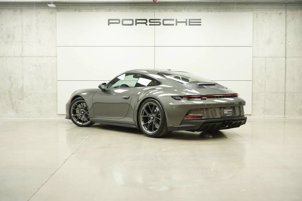 Certified 2023 Porsche 911 GT3 RWD image 3