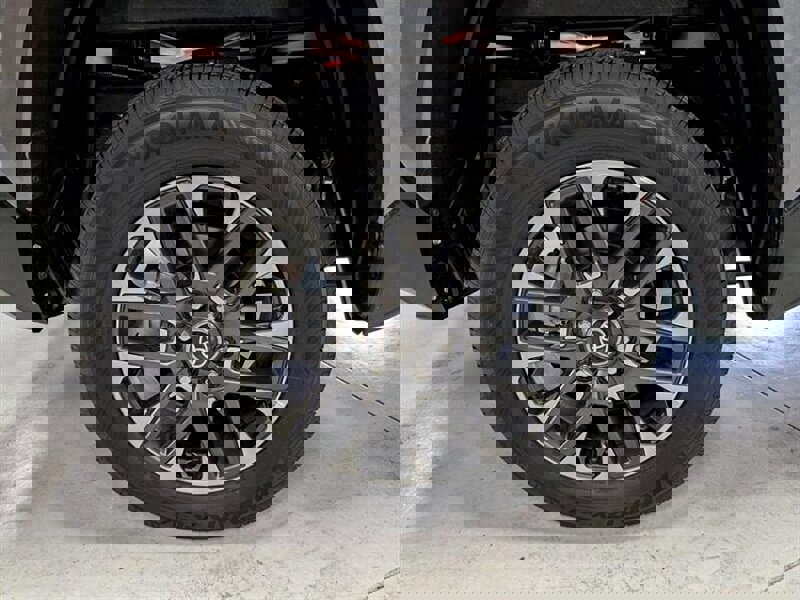 Used 2025 Toyota Tundra Limited image 14