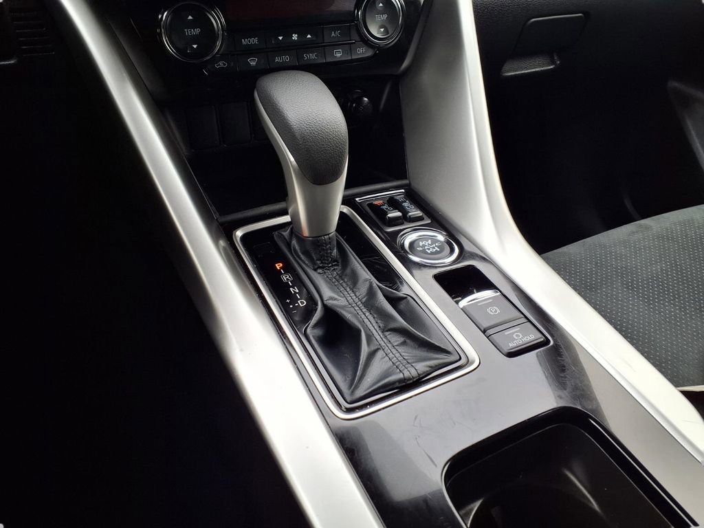 Used 2025 Mitsubishi Eclipse Cross SE image 11