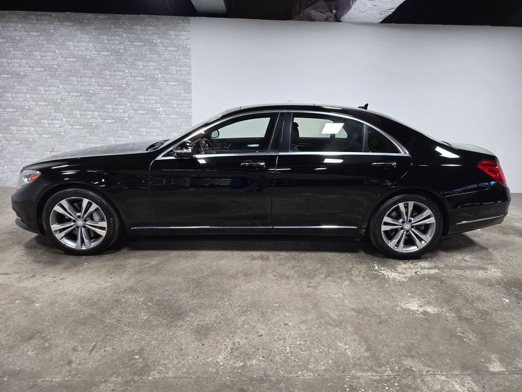 Used 2016 Mercedes-Benz S 550 4MATIC Sedan image 2