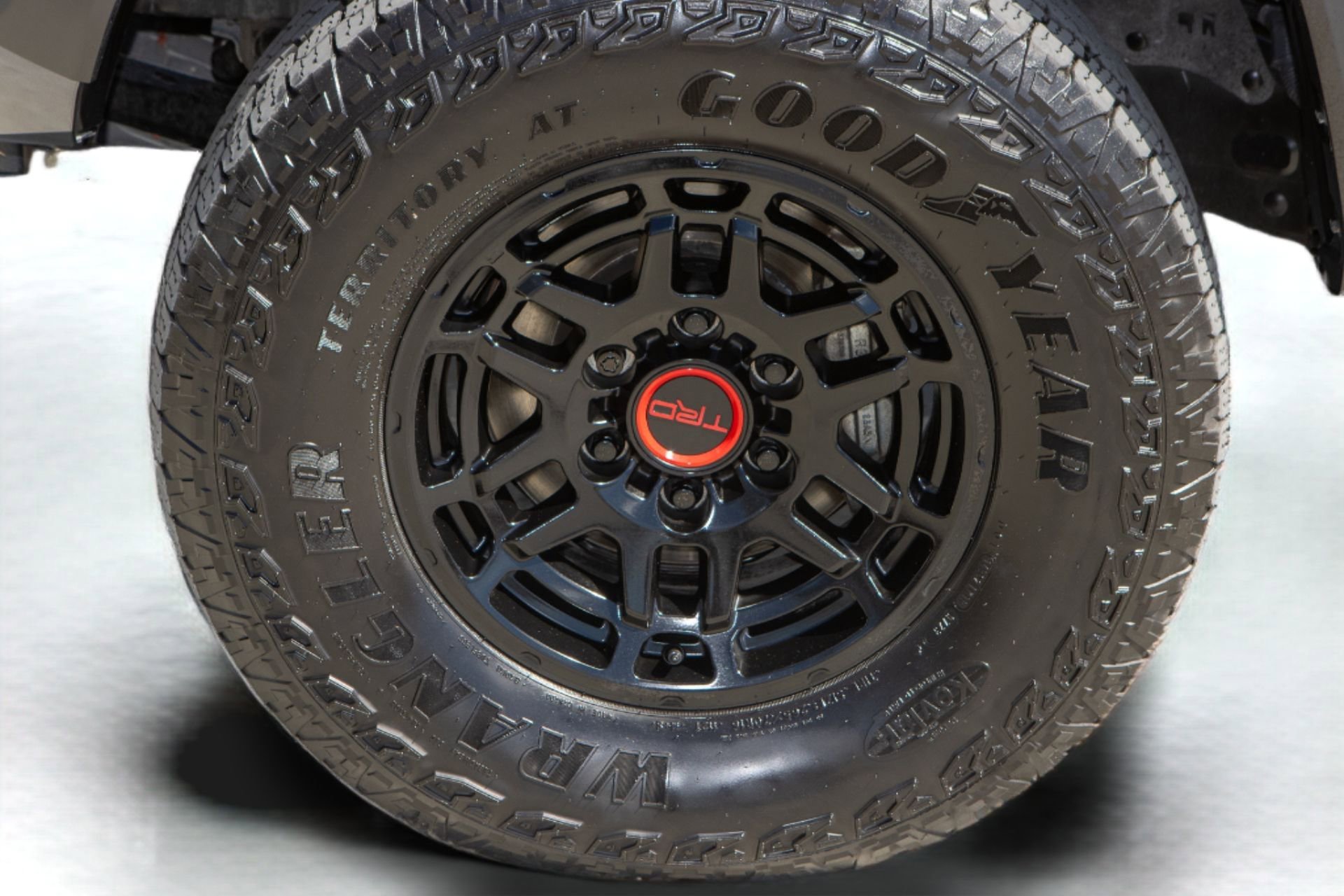 Used 2023 Toyota Tacoma TRD Pro image 32