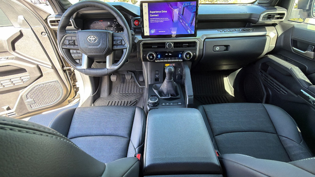 Used 2024 Toyota Tacoma TRD Off-Road w/ TRD Off Road Premium Package AWD/4WD image 26