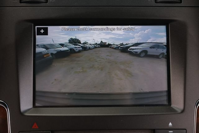 Used 2016 Lincoln Navigator Select RWD image 40