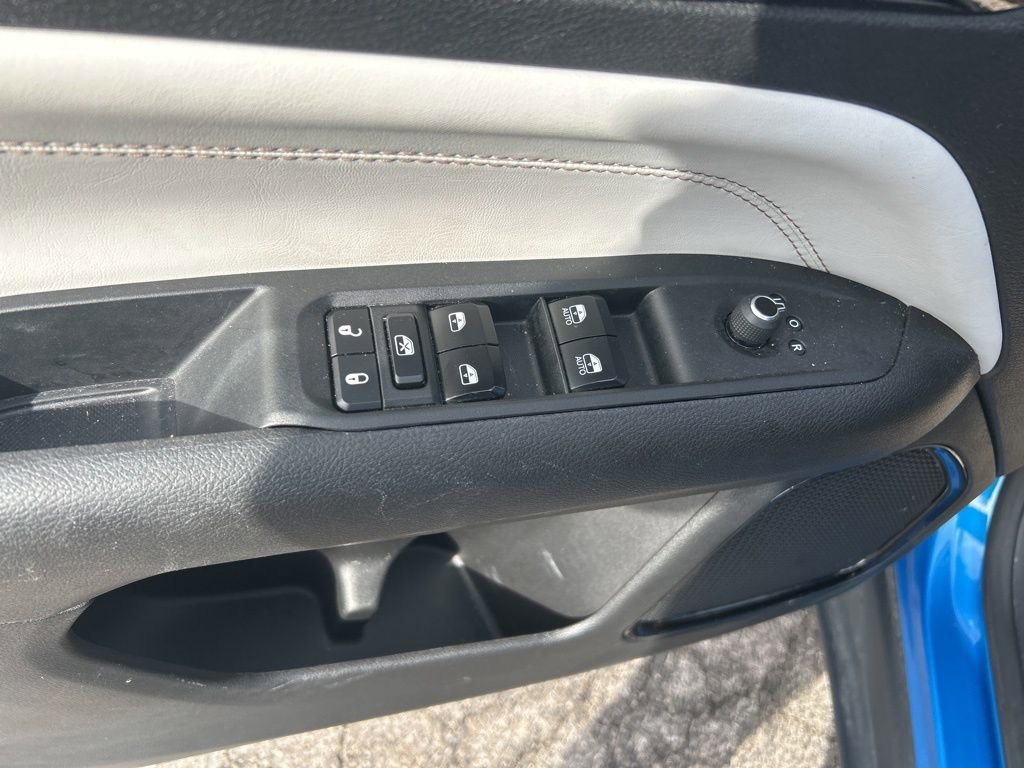 Used 2024 Jeep Compass Limited AWD/4WD image 16