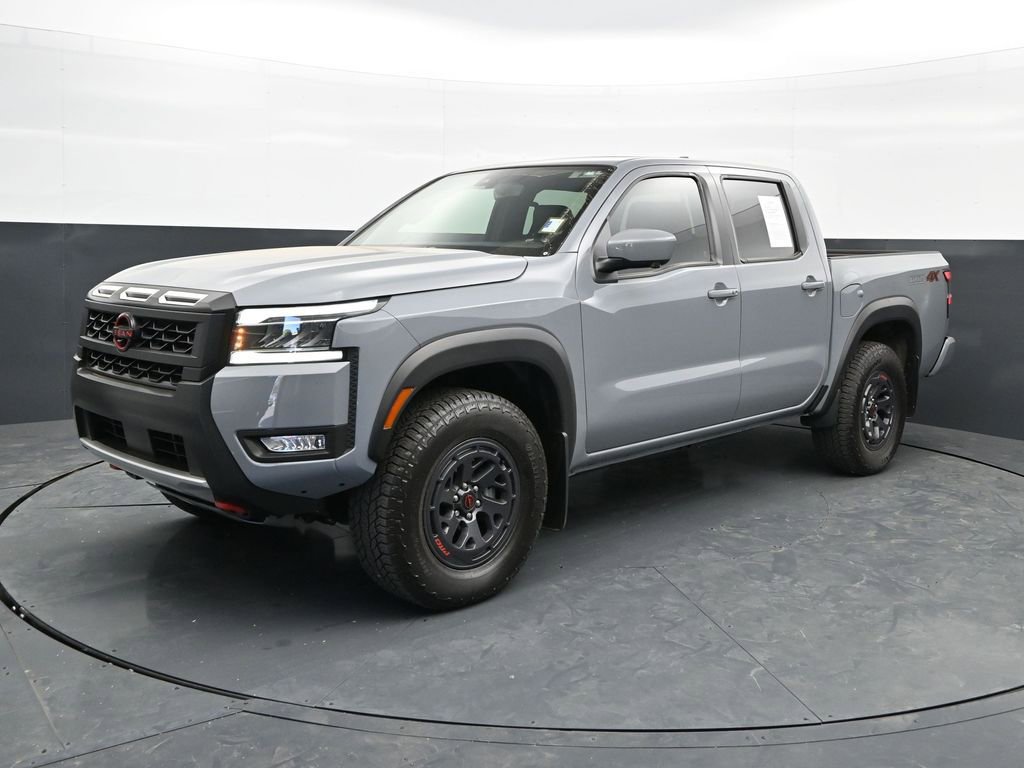 Used 2025 Nissan Frontier PRO-4X w/ Pro Premium Package AWD/4WD image 3