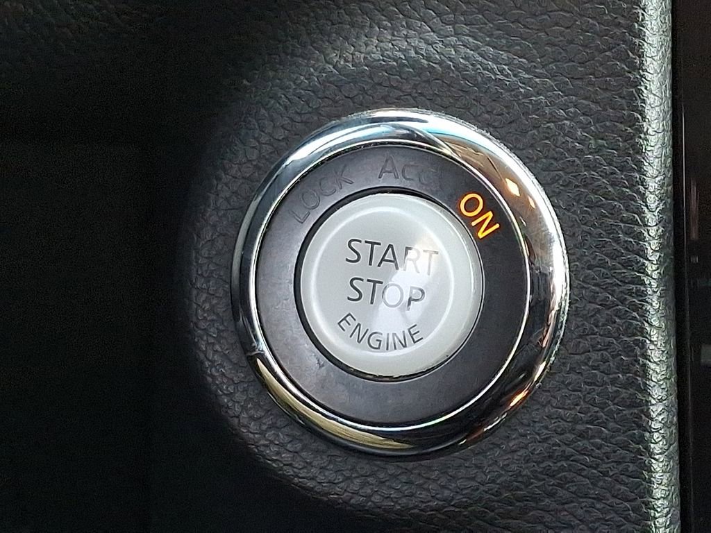 Used 2015 INFINITI QX70 AWD w/ Premium Package image 22