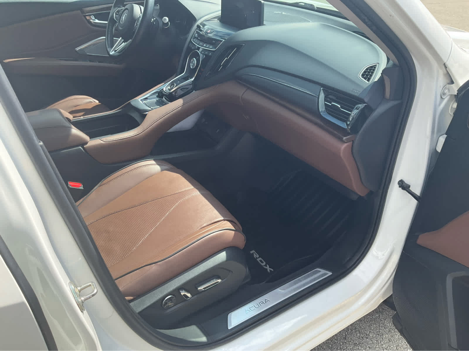 Used 2019 Acura RDX w/ Advance Package AWD/4WD image 27