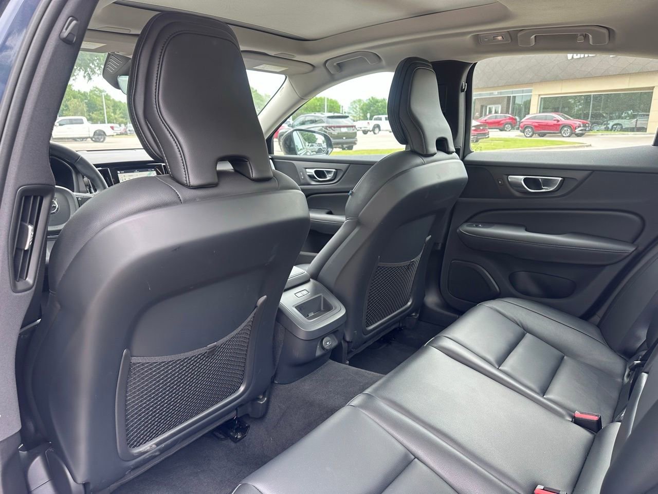 Used 2025 Volvo S60 B5 Core FWD image 16