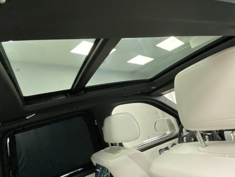 Used 2019 Rolls-Royce Cullinan AWD/4WD image 40