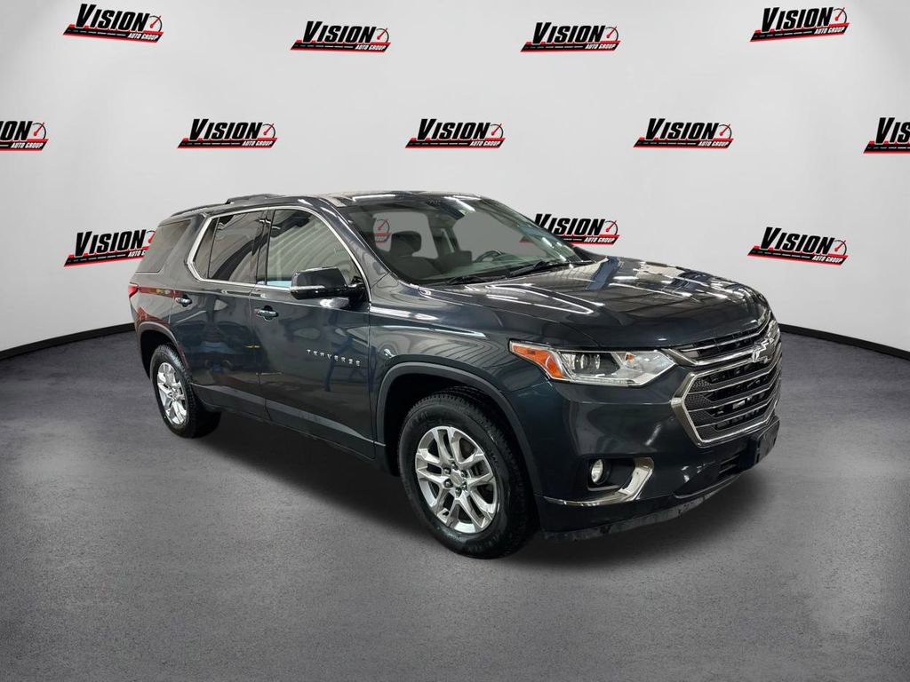 Used 2019 Chevrolet Traverse LT image 3
