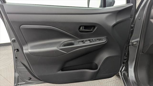 Used 2025 Nissan Versa S FWD image 13