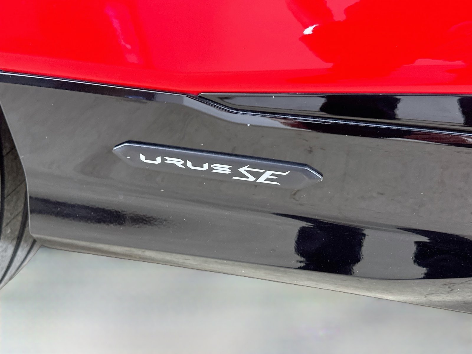 Used 2025 Lamborghini Urus S AWD/4WD image 66