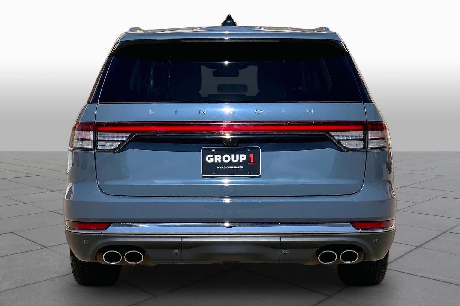 Certified 2025 Lincoln Aviator Reserve w/ Luxury Package RWD image 5