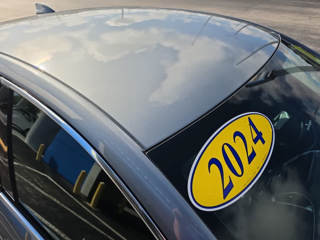 Used 2024 Chevrolet Malibu RS FWD image 20