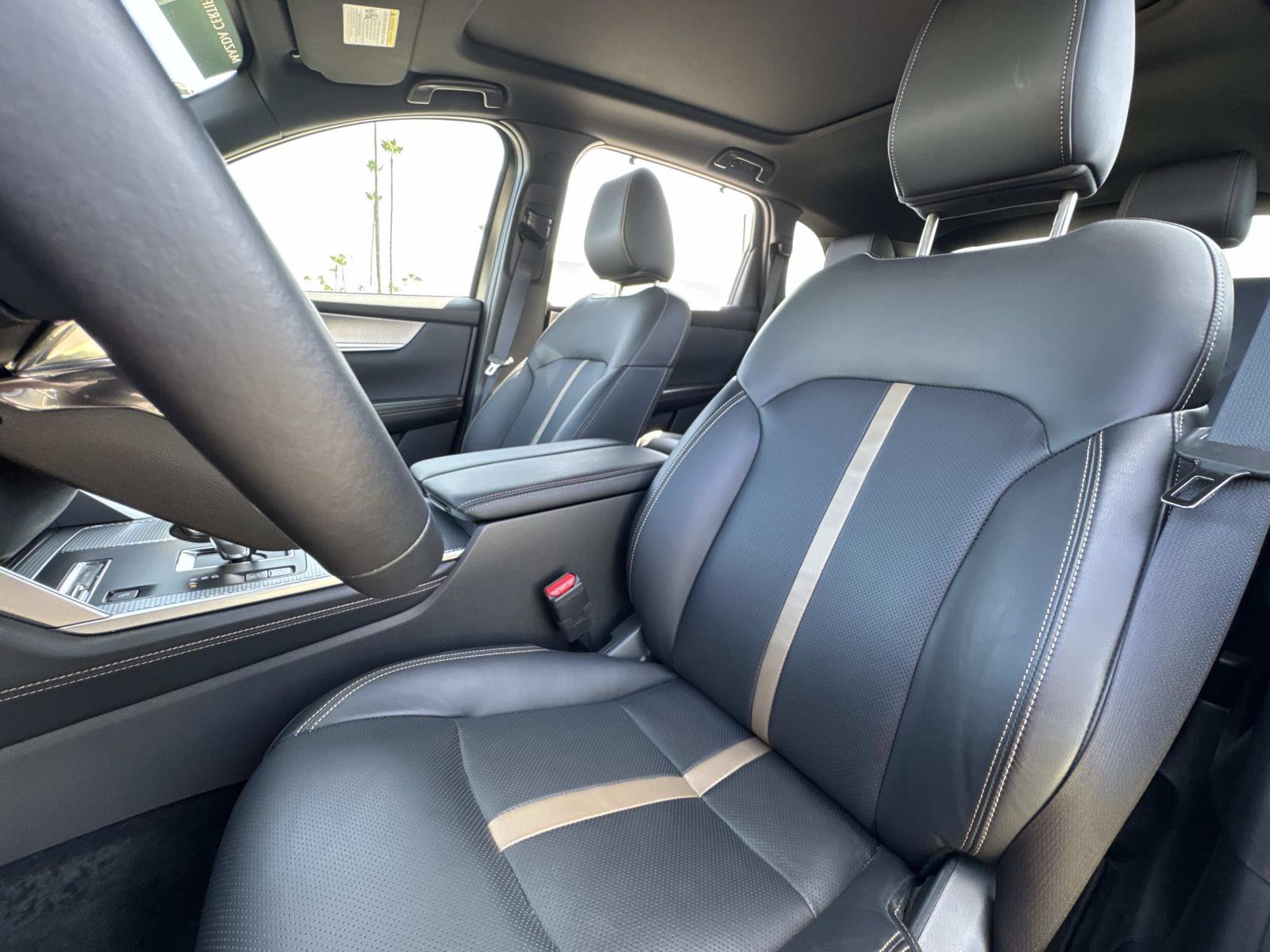 Certified 2025 MAZDA CX-70 Plug-In Hybrid w/ Premium Plus image 21