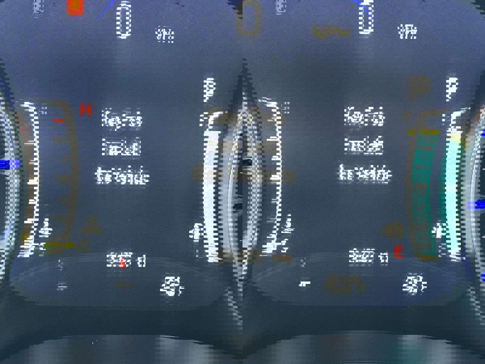 Used 2024 Chrysler Pacifica Touring-L image 25