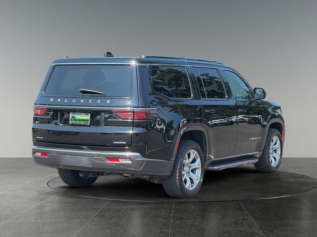 Used 2022 Jeep Wagoneer Series II AWD/4WD image 8