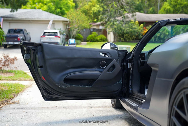 Used 2011 Audi R8 V10 image 27