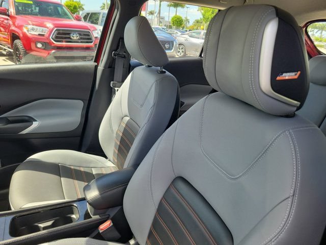 Certified 2023 Nissan Kicks SR w/ SR Premium Package FWD image 17