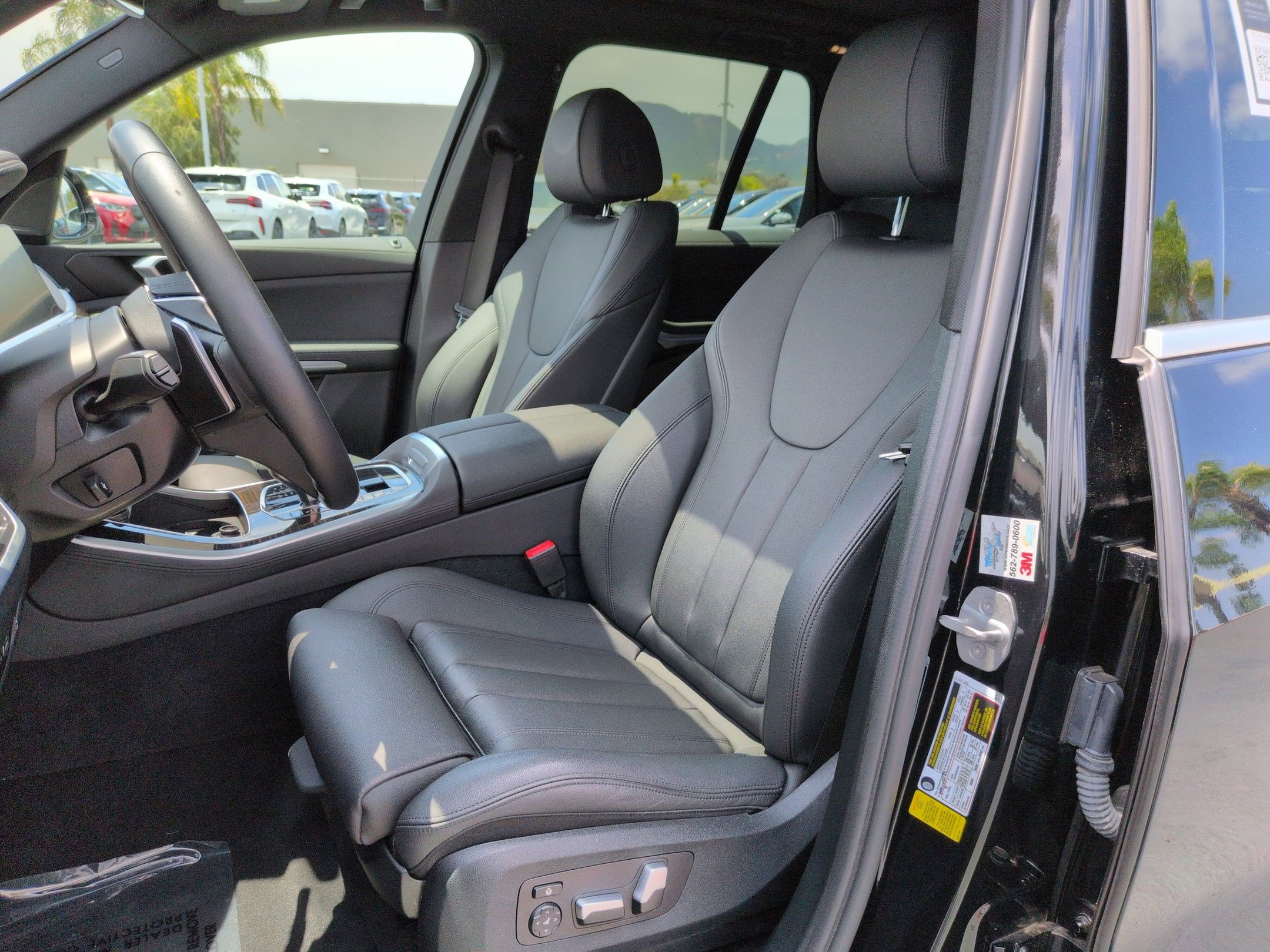 Used 2021 BMW X5 sDrive40i w/ Premium Package RWD image 16
