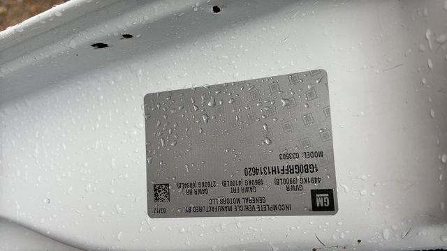 Used 2017 Chevrolet Express 3500 RWD image 28