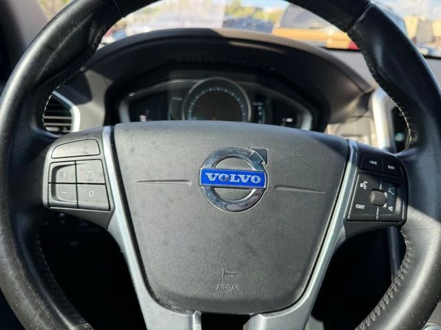 Used 2016 Volvo XC60 T5 Premier AWD/4WD image 15