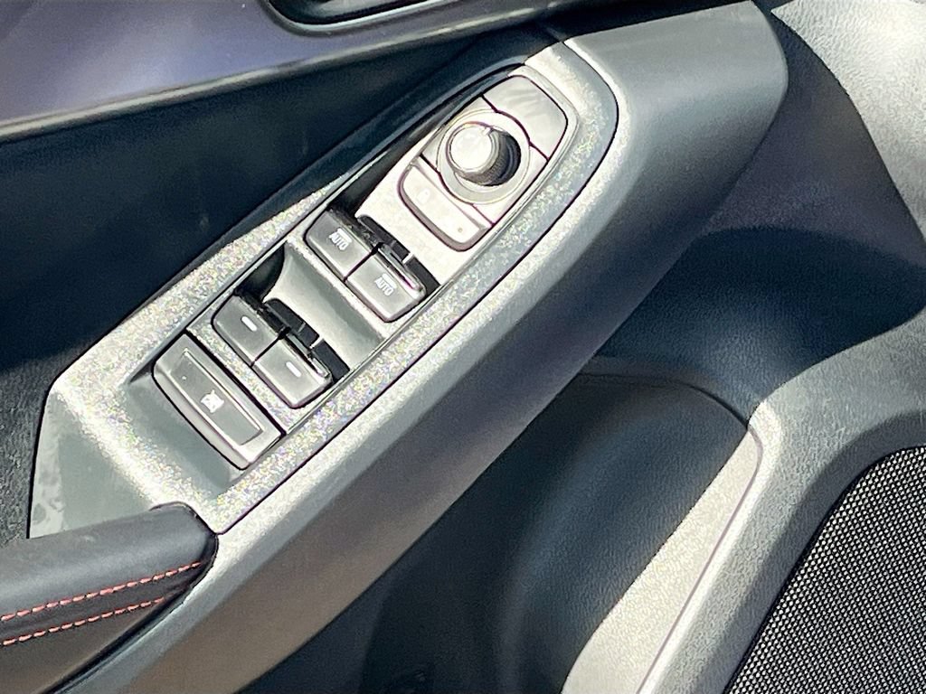 Used 2025 Subaru Impreza 2.0i Sport AWD/4WD image 17