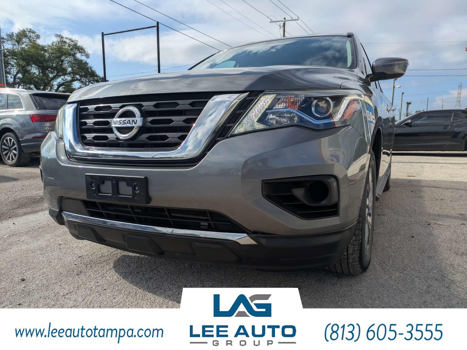 Used 2019 Nissan Pathfinder S AWD/4WD image 7