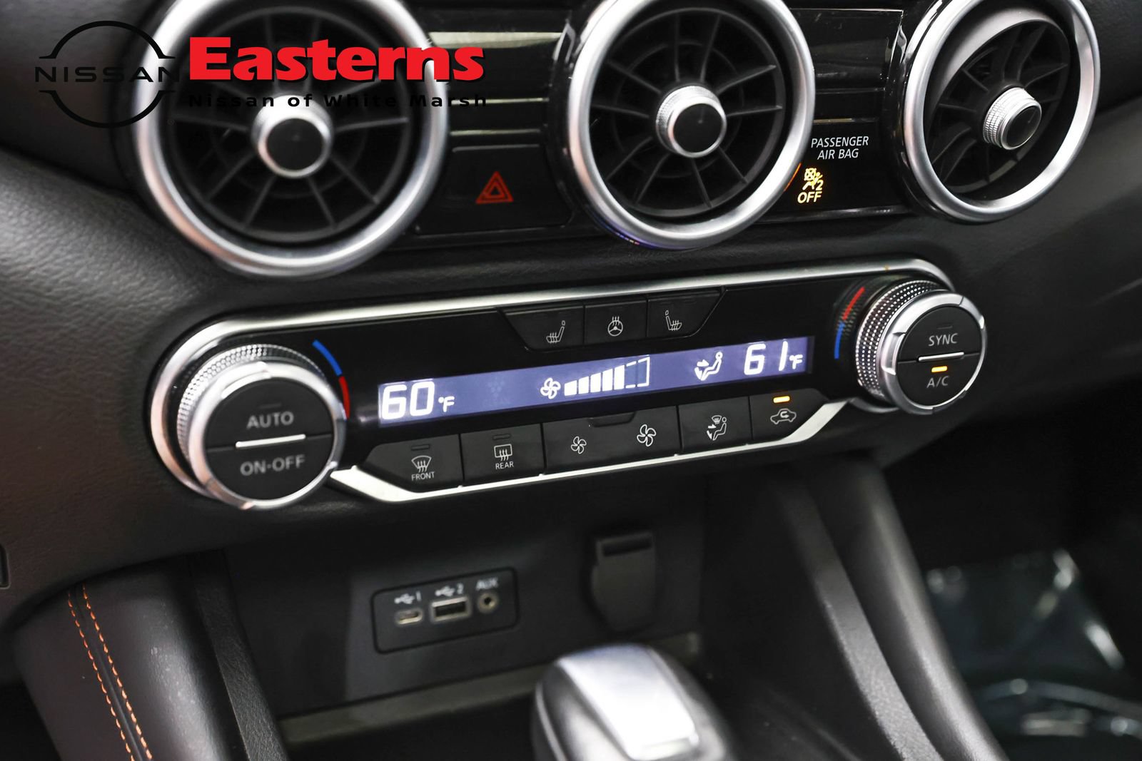 Used 2023 Nissan Sentra SR w/ SR Premium Package FWD image 19