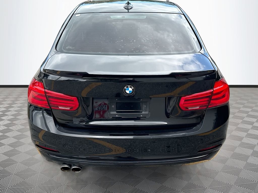 Used 2018 BMW 330i Sedan RWD image 7
