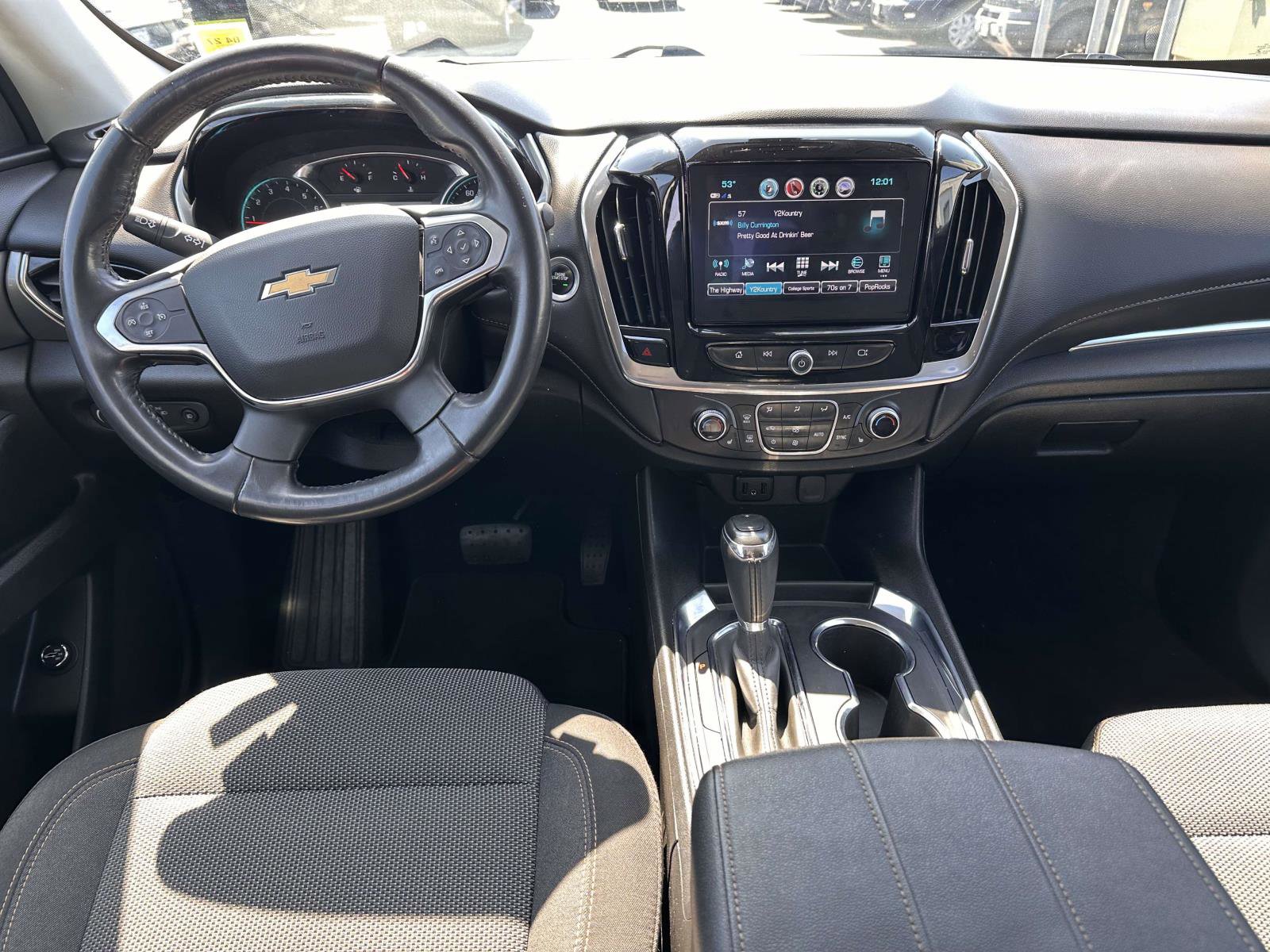 Used 2018 Chevrolet Traverse LT AWD/4WD image 16