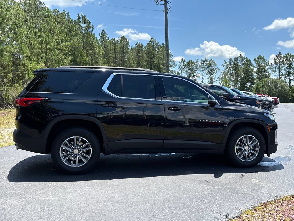 Used 2022 Chevrolet Traverse LT FWD image 31