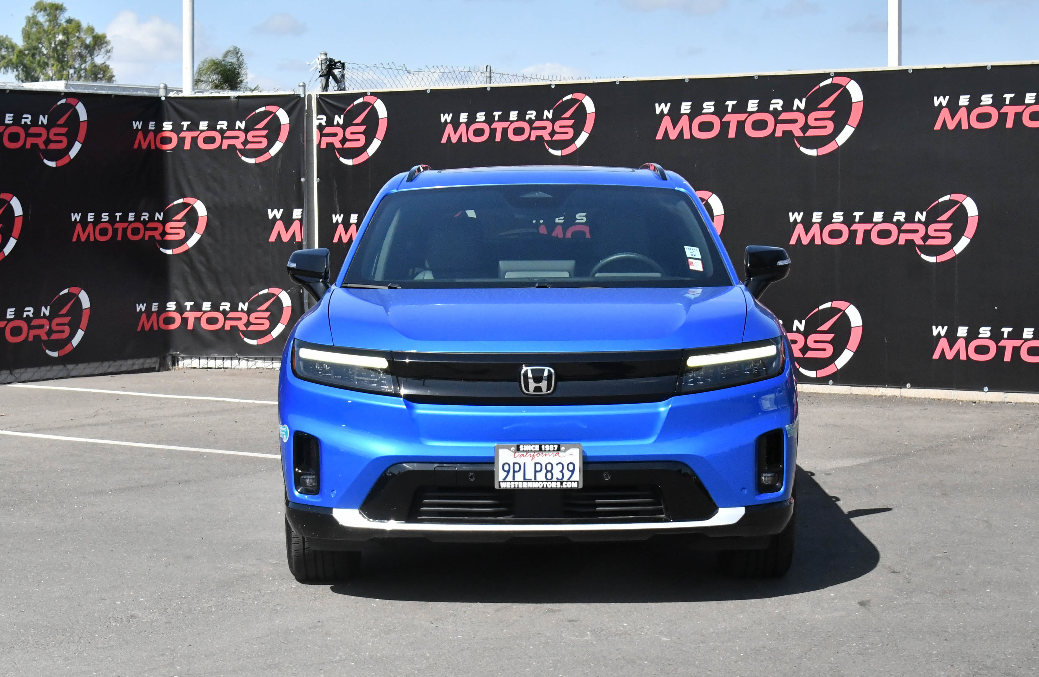 Used 2024 Honda Prologue Touring image 2