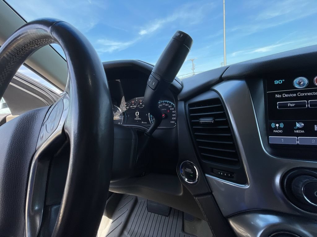 Used 2019 Chevrolet Suburban Premier RWD image 16