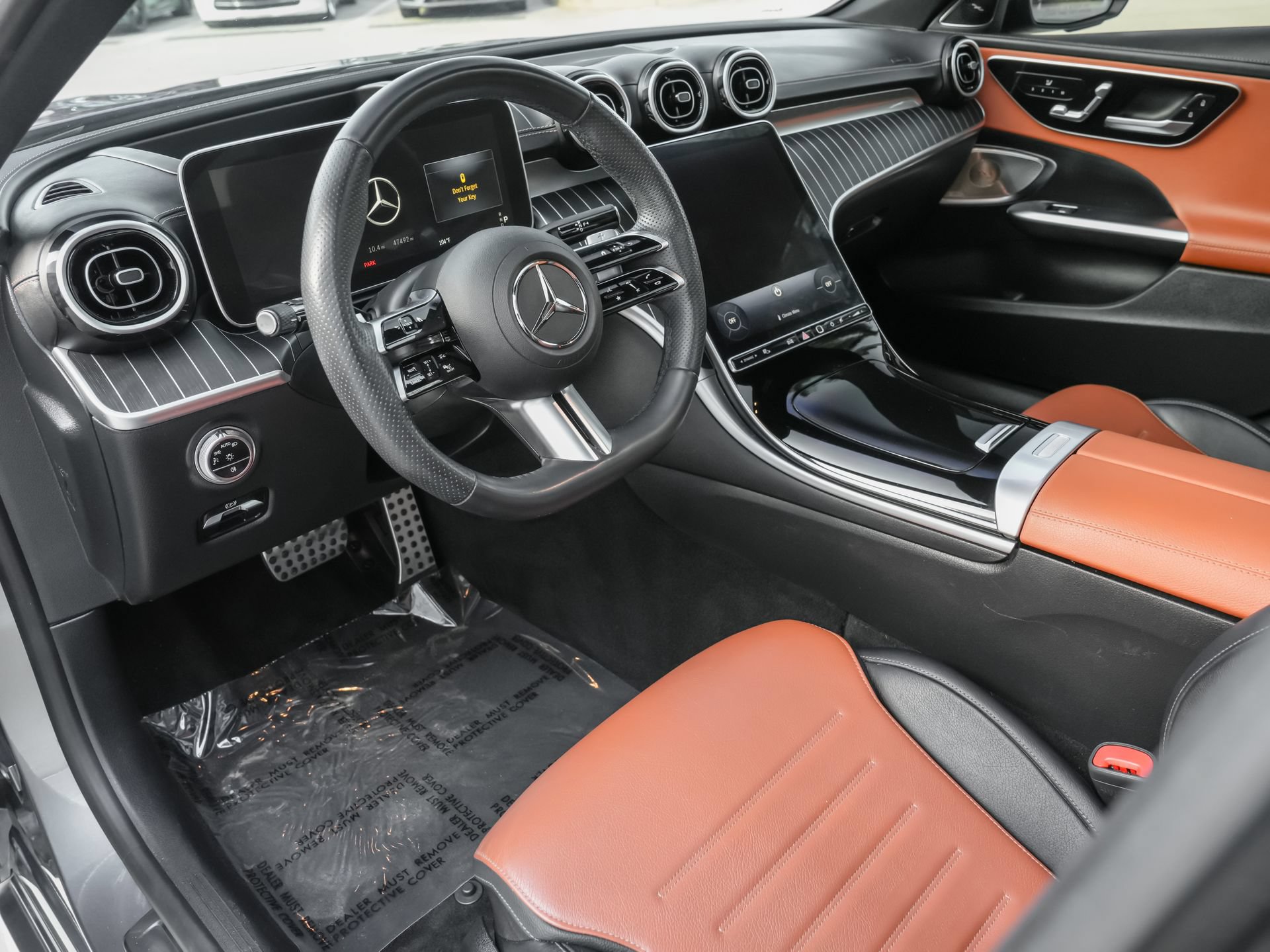 Used 2024 Mercedes-Benz C 300 Sedan image 6