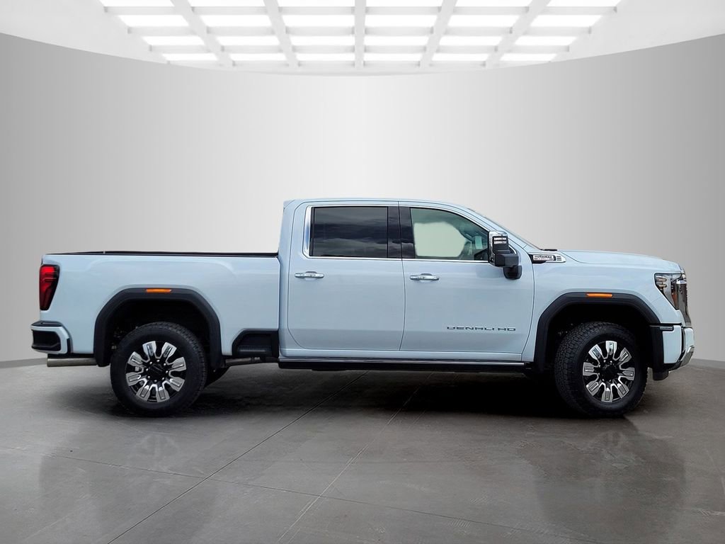 New 2026 GMC Sierra 2500 Denali image 3